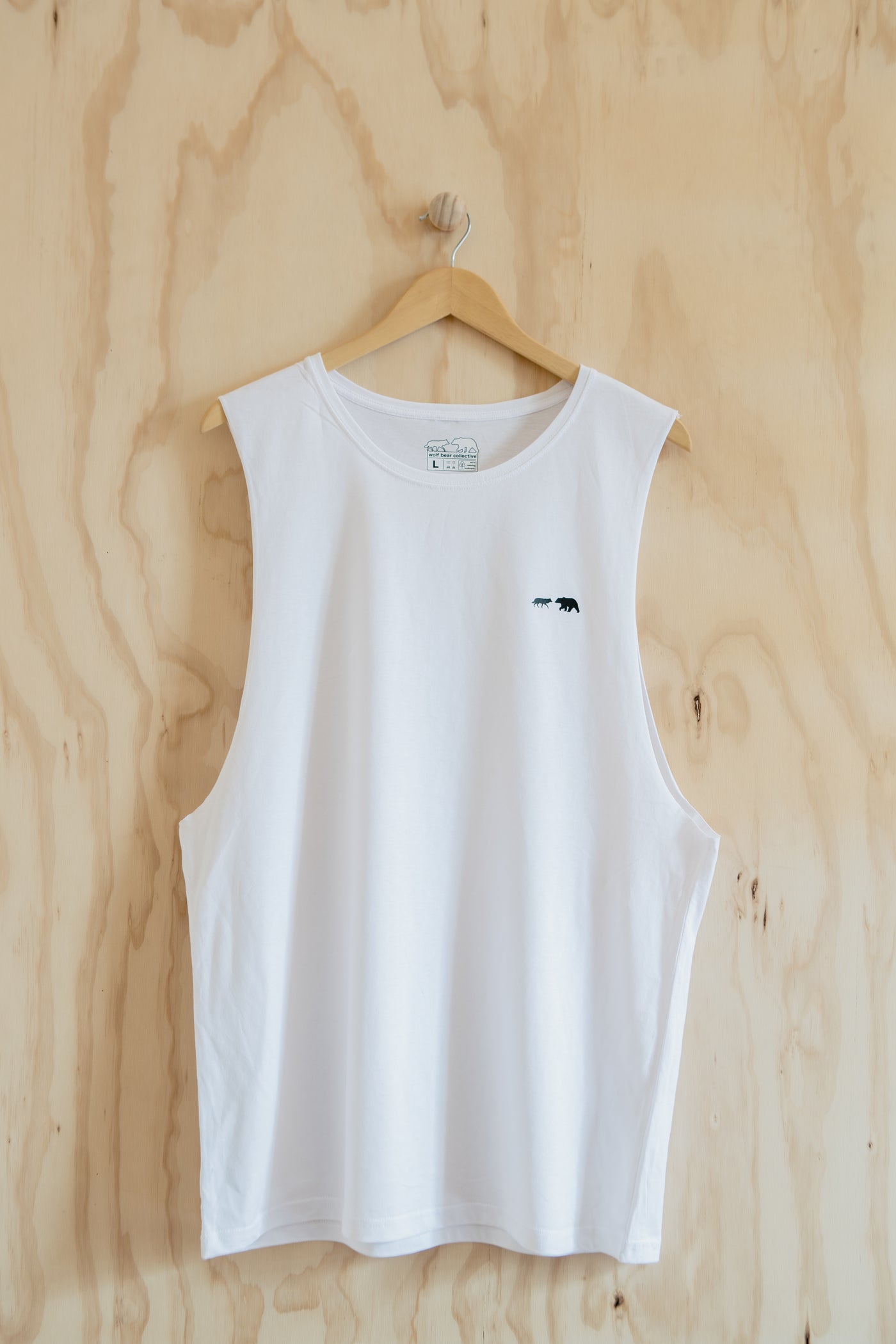 organic trail singlet white