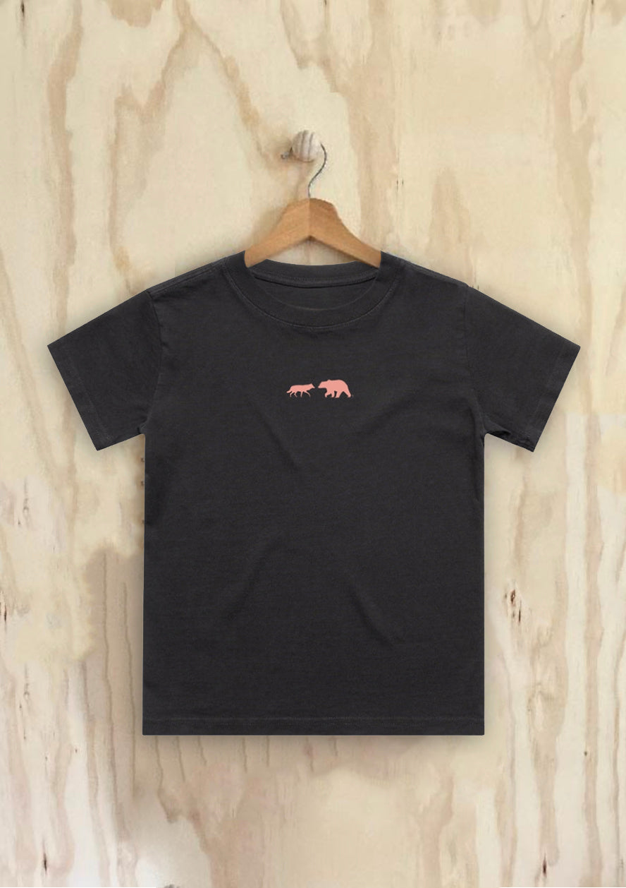 cub icon t-shirt